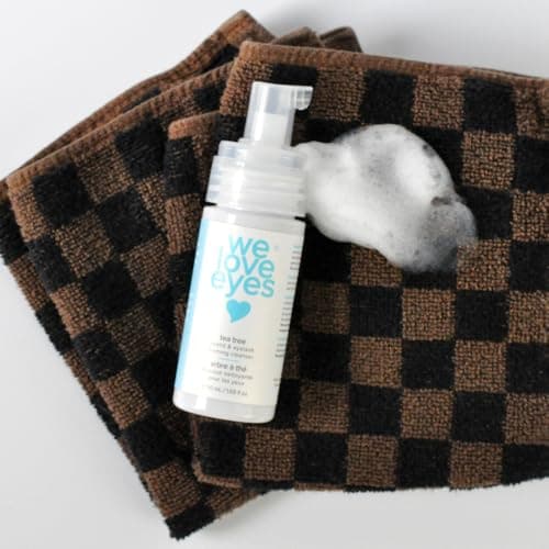 We Love Eyes: Tea Tree Eyelid Foaming Cleanser - Vegan. All natural. Cruelty free. Safe for false lashes and eyelash extensions.